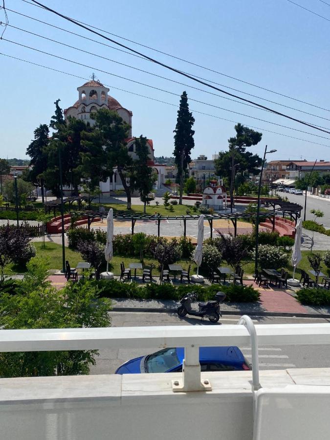 Apartamento Sun & Sea Nea Iraklia Exterior foto