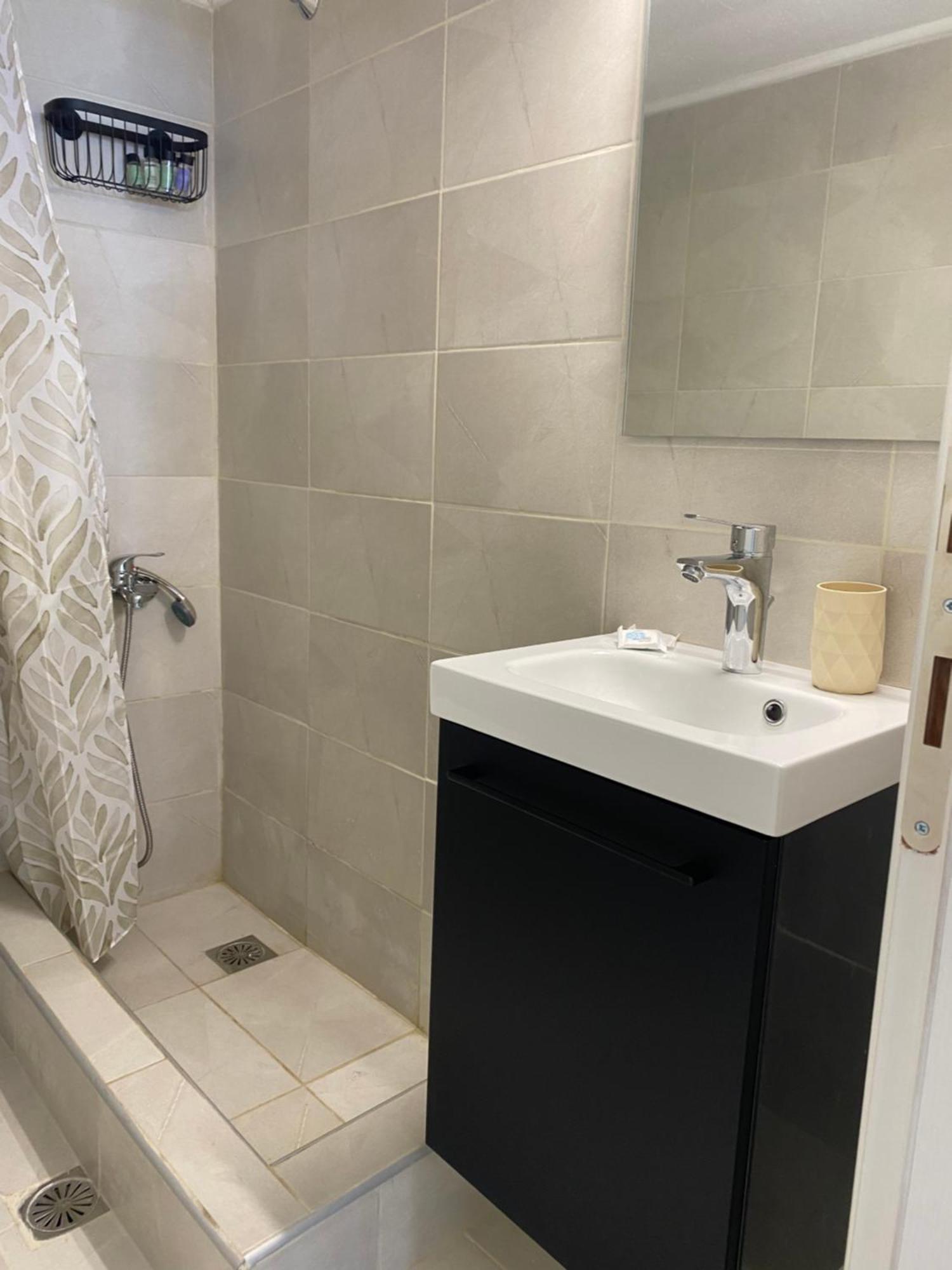 Apartamento Sun & Sea Nea Iraklia Exterior foto
