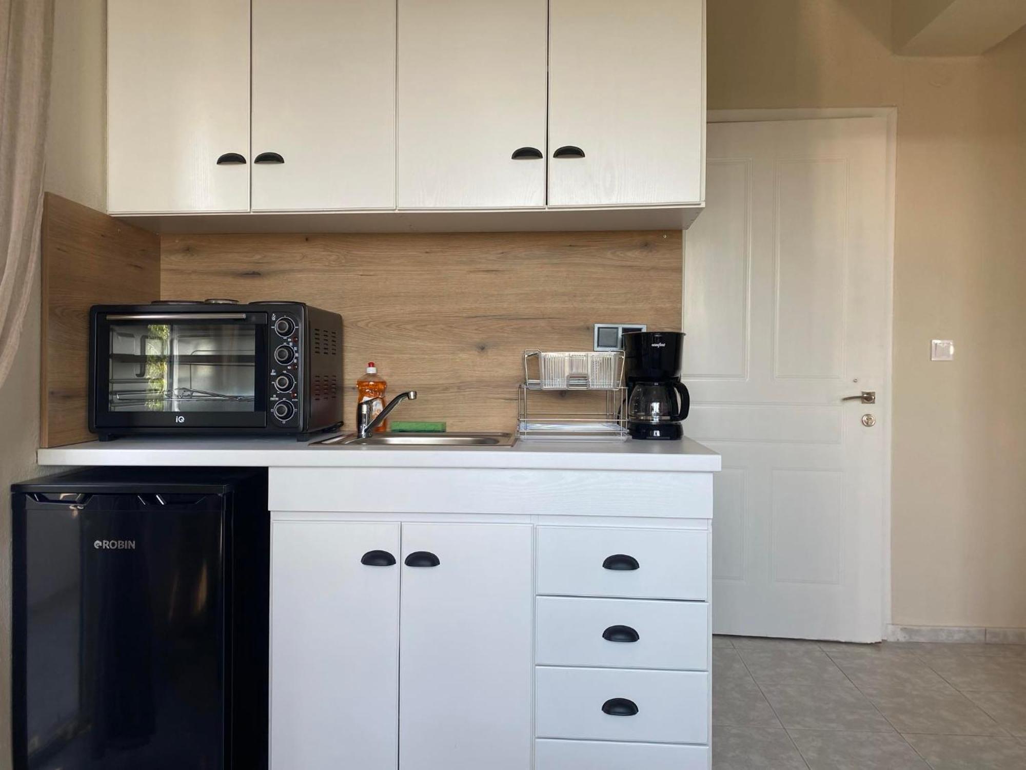 Apartamento Sun & Sea Nea Iraklia Exterior foto